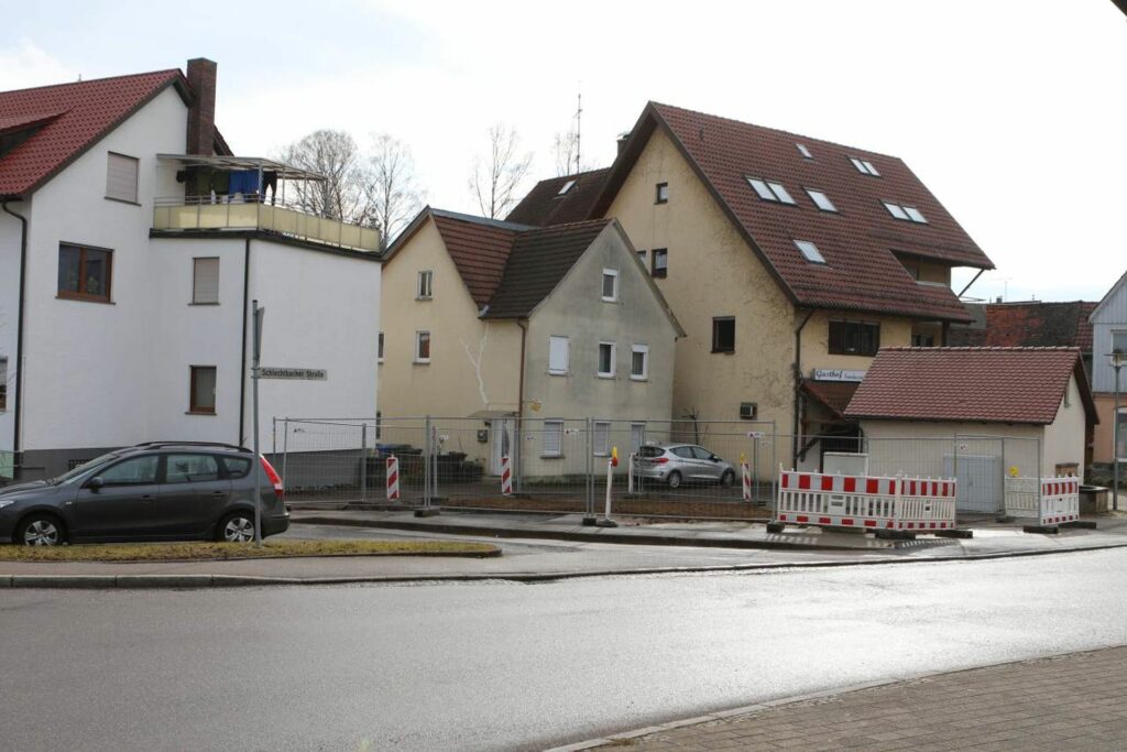Gschwend - Schlechtbacher Strasse - Hausnummer 1 - 202400000
